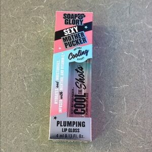 Soap & Glory Cool the Shots Plumping Lip Gloss